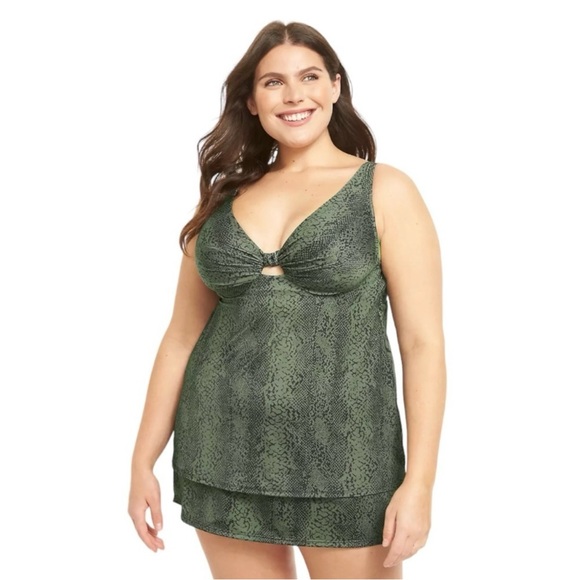 Lane Bryant / Cacique - Sz 44H Relaxed Fit Underwire Tankini Top - Picture 2 of 5